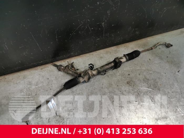 Power steering box from a Renault Trafic New (FL) 1.9 dCi 82 16V 2004