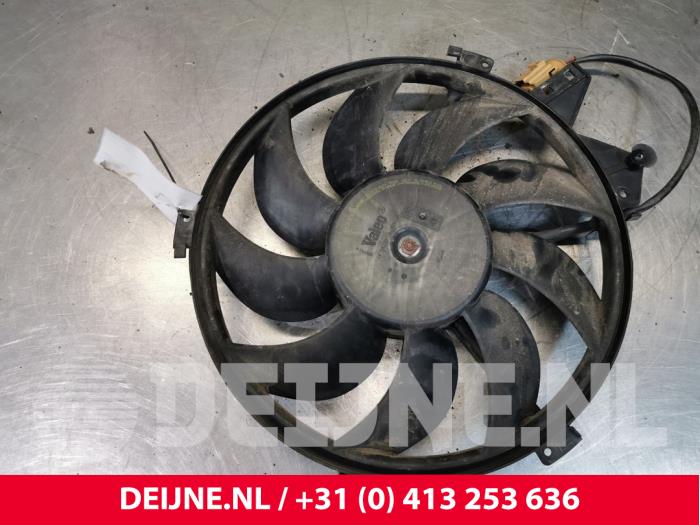 Używane Wentylator Audi A2 (8Z0) Cena € 35,00 Procedura marży oferowane przez van Deijne Onderdelen Uden B.V.