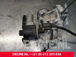 Gebrauchte AGR Ventil Volvo S60 I (RS/HV) 2.4 D 20V Preis € 100,00 Margenregelung angeboten von van Deijne Onderdelen Uden B.V.