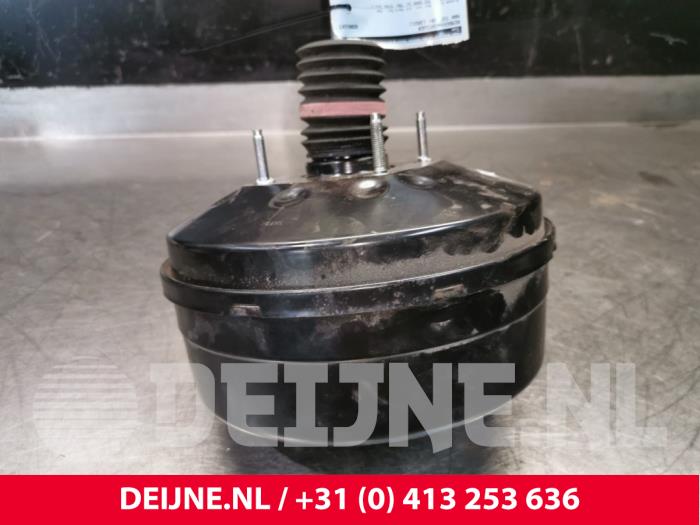 Usagé Servo frein MAN TGE 2.0 TDI 4x4 Prix € 121,00 Prix TTC proposé par van Deijne Onderdelen Uden B.V.