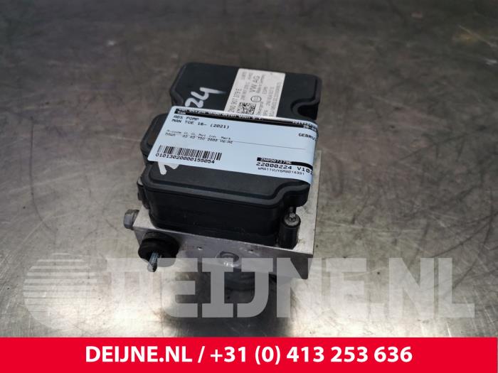 Begagnade ABS-pump MAN TGE 2.0 TDI 4x4 Pris € 302,50 Inklusive moms erbjuds av van Deijne Onderdelen Uden B.V.