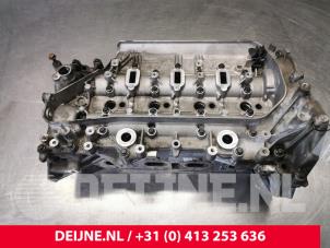 Used Cylinder head Mercedes Vito (447.6) 1.6 111 CDI 16V Price € 484,00 Inclusive VAT offered by van Deijne Onderdelen Uden B.V.