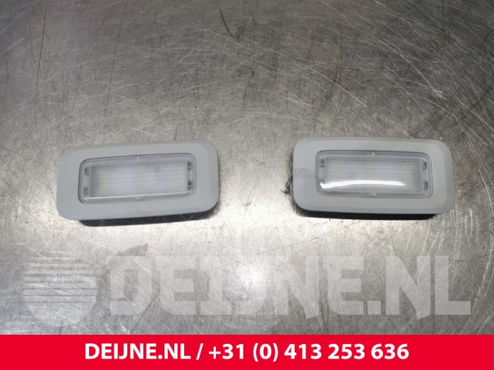 Interior lighting, rear from a Volkswagen Caddy IV 2.0 TDI 75 2019