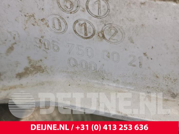 Zawias pokrywy silnika z Mercedes-Benz Sprinter 3,5t (906.63) 316 CDI 16V 2014