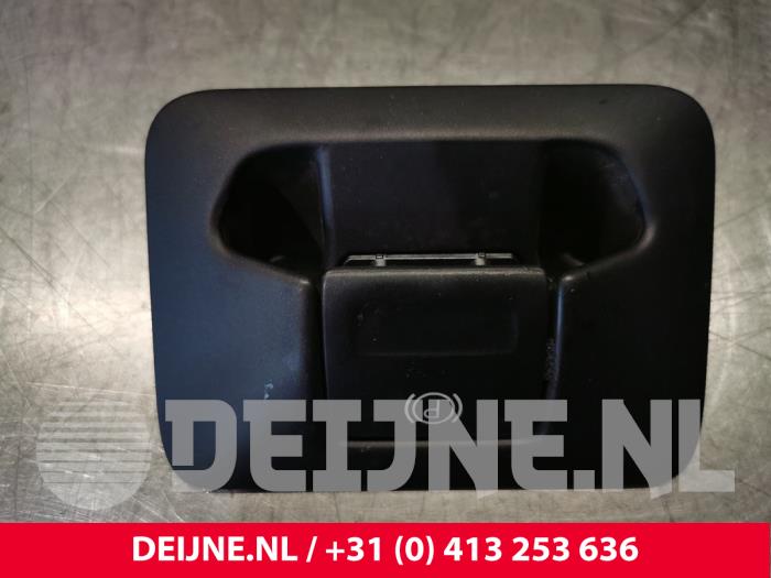 Gebrauchte Handbremse Schalter Volvo V60 I (FW/GW) 2.4 D6 20V AWD Twin Engine Plug-in Hybrid Preis € 15,00 Margenregelung angeboten von van Deijne Onderdelen Uden B.V.