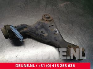 Used Front lower wishbone, left Mercedes Vito (639.6) 2.2 110 CDI 16V Euro 5 Price € 72,60 Inclusive VAT offered by van Deijne Onderdelen Uden B.V.