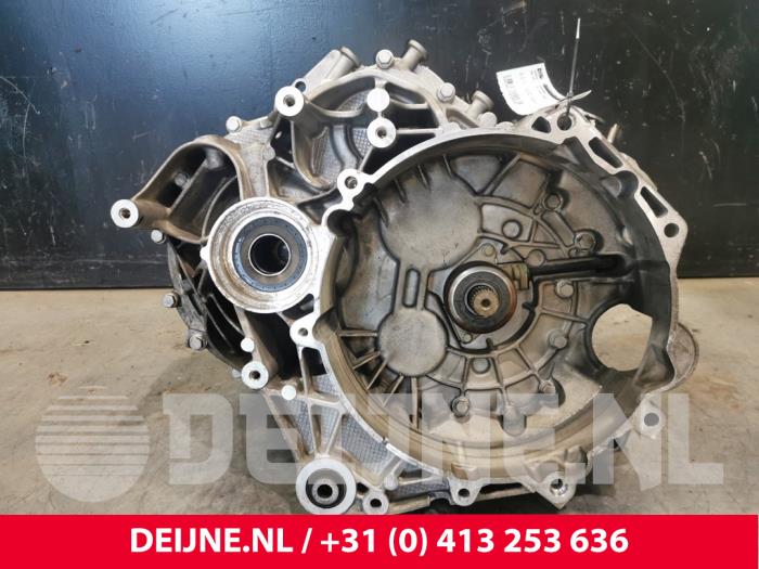 Gearbox Volkswagen Crafter 2.0 TDI DNA TZY