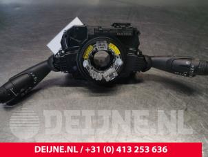 Używane Przelacznik Combi kolumny kierownicy Volvo XC40 (XZ) 2.0 B4 16V Mild Hybrid Geartronic AWD Cena € 100,00 Procedura marży oferowane przez van Deijne Onderdelen Uden B.V.