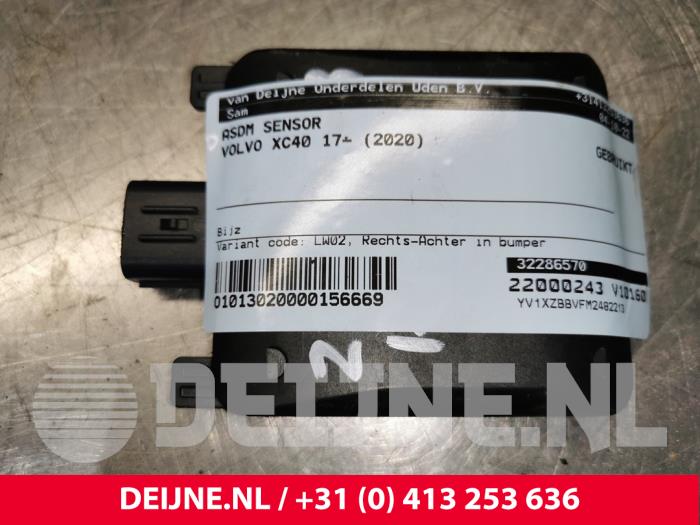 Begagnade ADSM-sensor Volvo XC40 (XZ) 1.5 T5 Plug-in Hybrid 16V Pris € 150,00 Marginaltabell erbjuds av van Deijne Onderdelen Uden B.V.