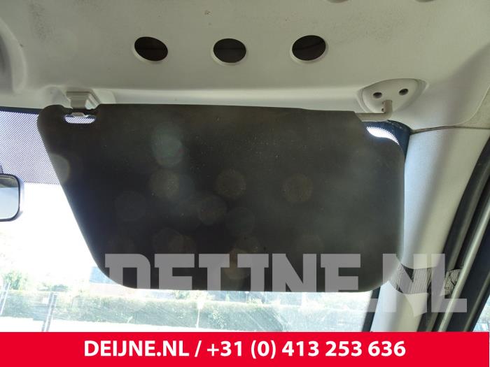 Sun visor from a Ford Transit Connect 1.8 TDCi 90 2004