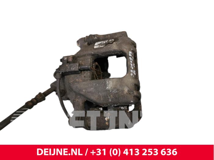 Gebrauchte Bremszange rechts hinten Mercedes Sprinter 3,5t (906.63) 311 CDI 16V Preis € 48,40 Mit Mehrwertsteuer angeboten von van Deijne Onderdelen Uden B.V.