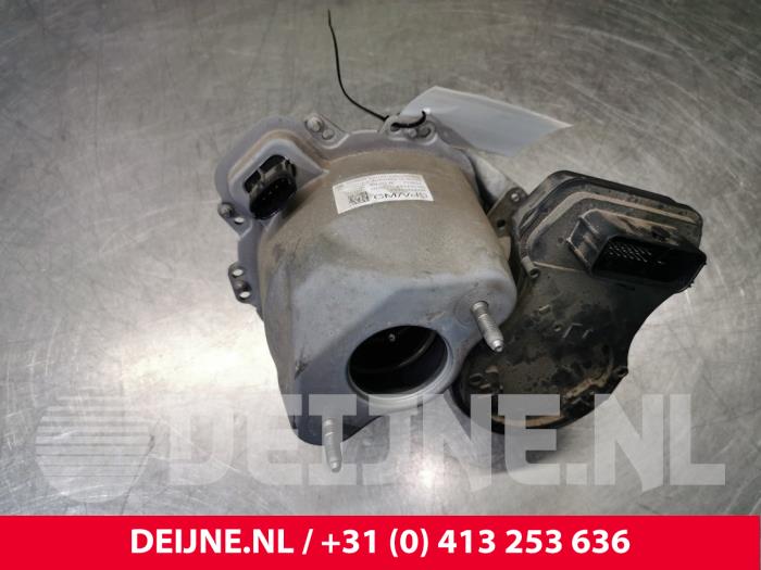 Usagé Assistant de freinage Volvo XC40 (XZ) 1.5 T5 Plug-in Hybrid 16V Prix € 400,00 Règlement à la marge proposé par van Deijne Onderdelen Uden B.V.