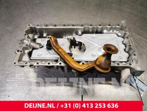 Usagé Couvercle carter Volvo XC60 I (DZ) 2.4 D3 20V Prix € 90,00 Règlement à la marge proposé par van Deijne Onderdelen Uden B.V.