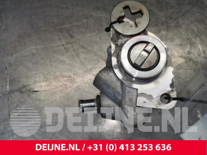 Usagé Pompe de direction Peugeot Boxer Prix € 60,50 Prix TTC proposé par van Deijne Onderdelen Uden B.V.