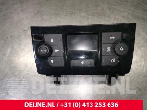 Used Heater control panel Peugeot Boxer (U9) 2.2 HDi 130 Euro 5 Price € 121,00 Inclusive VAT offered by van Deijne Onderdelen Uden B.V.