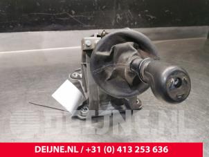 Used Gear stick Volkswagen Transporter T5 1.9 TDi Price on request offered by van Deijne Onderdelen Uden B.V.
