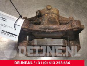 Used Rear brake calliper, right Citroen Jumper (U9) 2.2 HDi 150 Euro 5 Price € 60,50 Inclusive VAT offered by van Deijne Onderdelen Uden B.V.