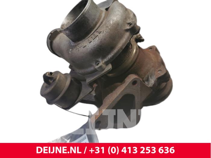 Używane Turbo Mercedes Vito Cena € 114,95 Z VAT oferowane przez van Deijne Onderdelen Uden B.V.