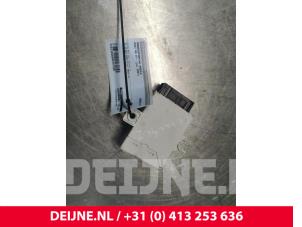 Usados Módulo de presión de neumáticos Audi R8 (422/423) 4.2 V8 32V FSI Precio € 25,00 Norma de margen ofrecido por van Deijne Onderdelen Uden B.V.
