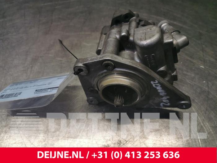 Usagé Pompe de direction Audi R8 (422/423) 4.2 V8 32V FSI Quattro Prix € 500,00 Règlement à la marge proposé par van Deijne Onderdelen Uden B.V.