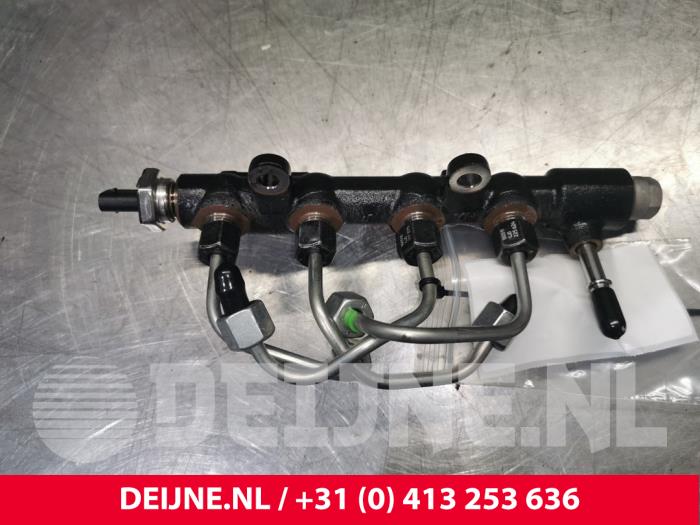 Usagé Système d'injection Ford Transit Connect (PJ2) 1.5 EcoBlue Prix € 72,60 Prix TTC proposé par van Deijne Onderdelen Uden B.V.