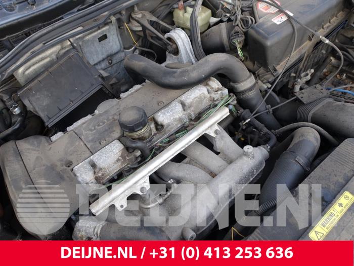Engine from a Volvo C70 (NK) 2.3 T5 20V 1999