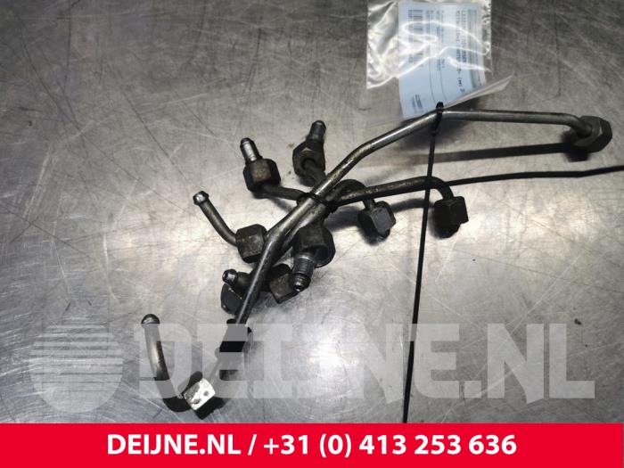 Usagé Conduit (divers) Mitsubishi Canter 3.0 Di-D 16V 413 Prix € 60,50 Prix TTC proposé par van Deijne Onderdelen Uden B.V.