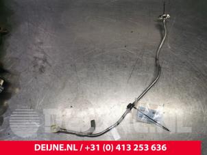 Used Oil dipstick Mitsubishi Canter 3.0 Di-D 16V 413 Price € 24,20 Inclusive VAT offered by van Deijne Onderdelen Uden B.V.