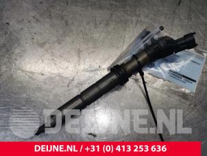 Used Injector (diesel) Mitsubishi Canter 3.0 Di-D 16V 413 Price on request offered by van Deijne Onderdelen Uden B.V.