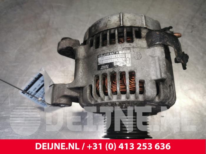 Begagnade Dynamo Hyundai H-300 2.5 CRDi Pris € 48,40 Inklusive moms erbjuds av van Deijne Onderdelen Uden B.V.