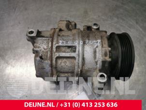 Used Air conditioning pump Volkswagen Crafter 2.5 TDI 30/32/35/46/50 Price € 121,00 Inclusive VAT offered by van Deijne Onderdelen Uden B.V.