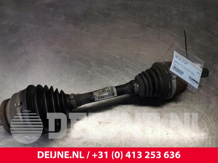 Used Front drive shaft, left Volvo S60 I (RS/HV) 2.0 T 20V Price € 75,00 Margin scheme offered by van Deijne Onderdelen Uden B.V.