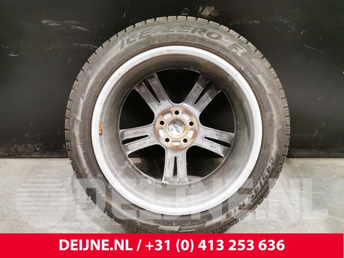 Wheel from a Volvo V90 II (PW) 2.0 T5 16V Polestar 2019
