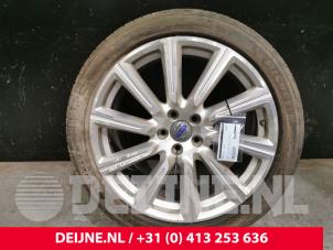 Used Wheel Volvo S90 II 2.0 D5 16V AWD Price € 300,00 Margin scheme offered by van Deijne Onderdelen Uden B.V.