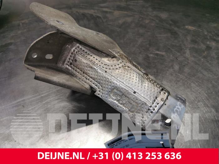 Usagé Support (divers) Audi R8 (422/423) 4.2 V8 32V FSI Quattro Prix € 70,00 Règlement à la marge proposé par van Deijne Onderdelen Uden B.V.