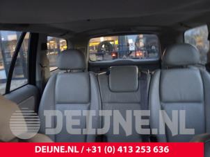 Usagé Banquette arrière Volvo XC90 I 2.5 T 20V Prix sur demande proposé par van Deijne Onderdelen Uden B.V.