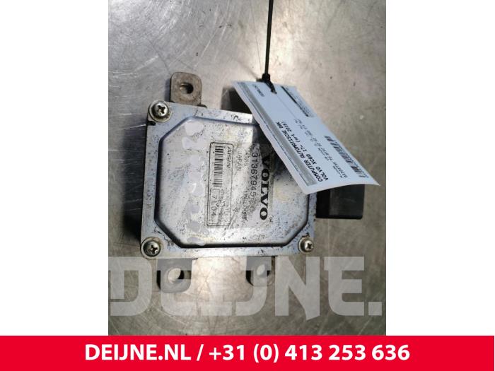 Used Automatic gearbox computer Volvo XC60 II (UZ) 2.0 T8 16V Hybrid AWD Price € 125,00 Margin scheme offered by van Deijne Onderdelen Uden B.V.