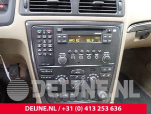 Gebrauchte Radio/CD Spieler (sonstige) Volvo S60 I (RS/HV) 2.0 T 20V Preis auf Anfrage angeboten von van Deijne Onderdelen Uden B.V.