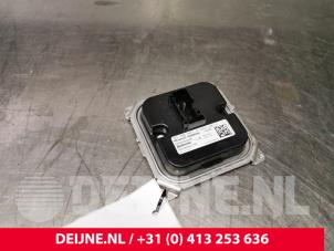 Usados Ordenador de iluminación Renault Captur (2R) 0.9 Energy TCE 12V Precio € 70,00 Norma de margen ofrecido por van Deijne Onderdelen Uden B.V.