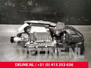 Used Compressor Volvo XC60 II (UZ) 2.0 T8 16V Hybrid AWD Price € 650,00 Margin scheme offered by van Deijne Onderdelen Uden B.V.