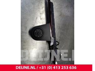 Used Reversing camera Volkswagen Crafter 2.0 BiTDI Price € 151,25 Inclusive VAT offered by van Deijne Onderdelen Uden B.V.