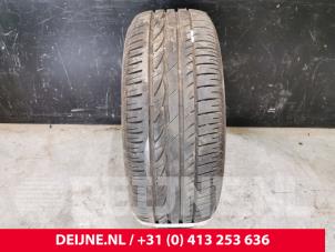 Gebrauchte Reifen Preis auf Anfrage angeboten von van Deijne Onderdelen Uden B.V.