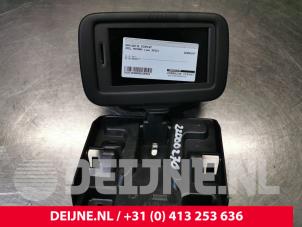Used Navigation display Opel Movano Price € 151,25 Inclusive VAT offered by van Deijne Onderdelen Uden B.V.