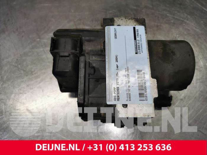 Begagnade ABS-pump Mercedes Vito (639.6) 2.2 115 CDI 16V Pris € 181,50 Inklusive moms erbjuds av van Deijne Onderdelen Uden B.V.