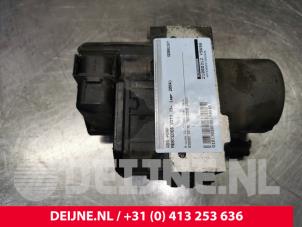 Gebrauchte ABS Pumpe Mercedes Vito (639.6) 2.2 115 CDI 16V Preis € 181,50 Mit Mehrwertsteuer angeboten von van Deijne Onderdelen Uden B.V.