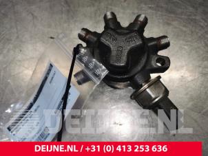 Usagé Distributeur de carburant Nissan NV 200 (M20M) 1.5 dCi 86 Prix sur demande proposé par van Deijne Onderdelen Uden B.V.