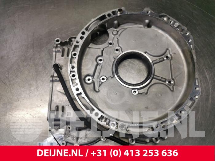 Usagé Couvercle de distribution Mercedes Vito Tourer (447.7) 2.2 116 CDI 16V Prix € 108,90 Prix TTC proposé par van Deijne Onderdelen Uden B.V.