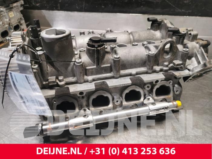 Usagé Culasse Volkswagen Passat (3G2) 1.4 GTE Hybrid 16V Prix € 125,00 Règlement à la marge proposé par van Deijne Onderdelen Uden B.V.