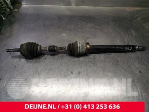 Used Front drive shaft, right Volvo V40 (VW) 1.8 16V Price € 70,00 Margin scheme offered by van Deijne Onderdelen Uden B.V.