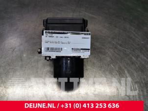 Used ABS pump Volkswagen Multivan T5 (7E/7HC/7HF/7HM) 2.0 TDI DRF Price € 242,00 Inclusive VAT offered by van Deijne Onderdelen Uden B.V.